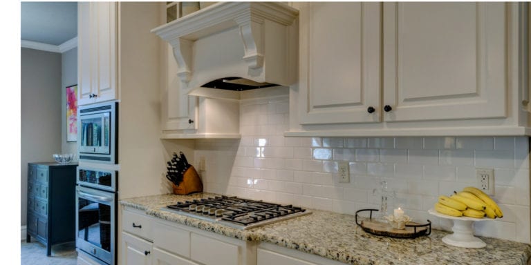 Designing Your Kitchen Backsplash! What Materials Should You Use?